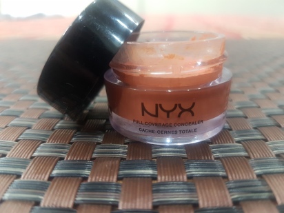 NYX full coverage concealer